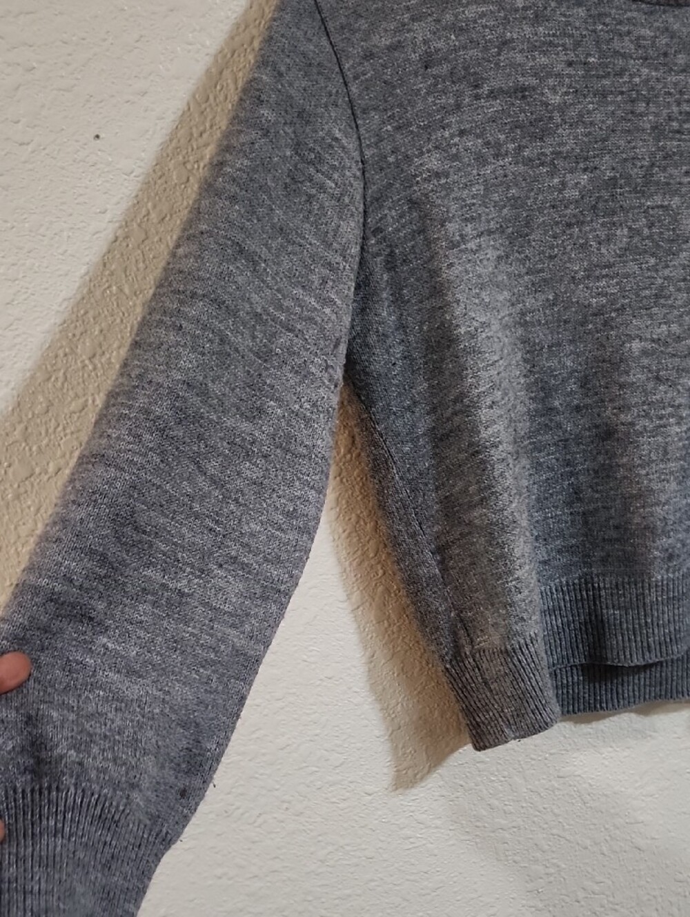 Cozy Grey Ribbed Ruffle Turtleneck Sweater - Picture 2 of 7